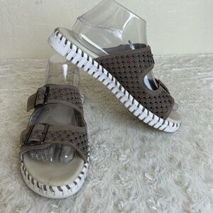 Ilse Jacobsen Tulip 1176LC Falcon 2 Beige Tan Buckle Sandal  Women's EU size 40